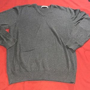 Old Navy V-Neck Sweater Size Large